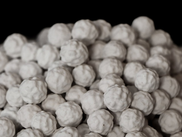 1617601664411652.jpg 凹凸瓷球01.jpg