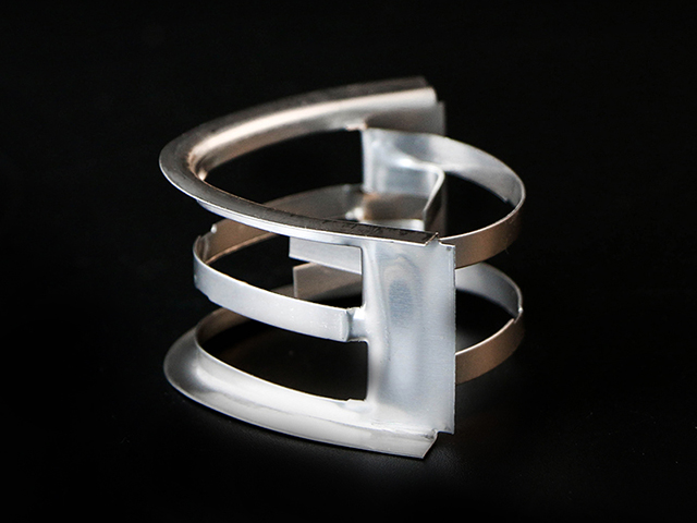 金屬矩鞍環填料在脫瀝青萃取塔中的應用